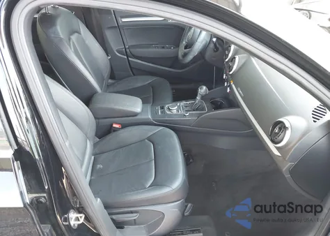 2019 Audi A3 45 Premium из США, поврежденный, VIN WAUBEGFF1K1022551